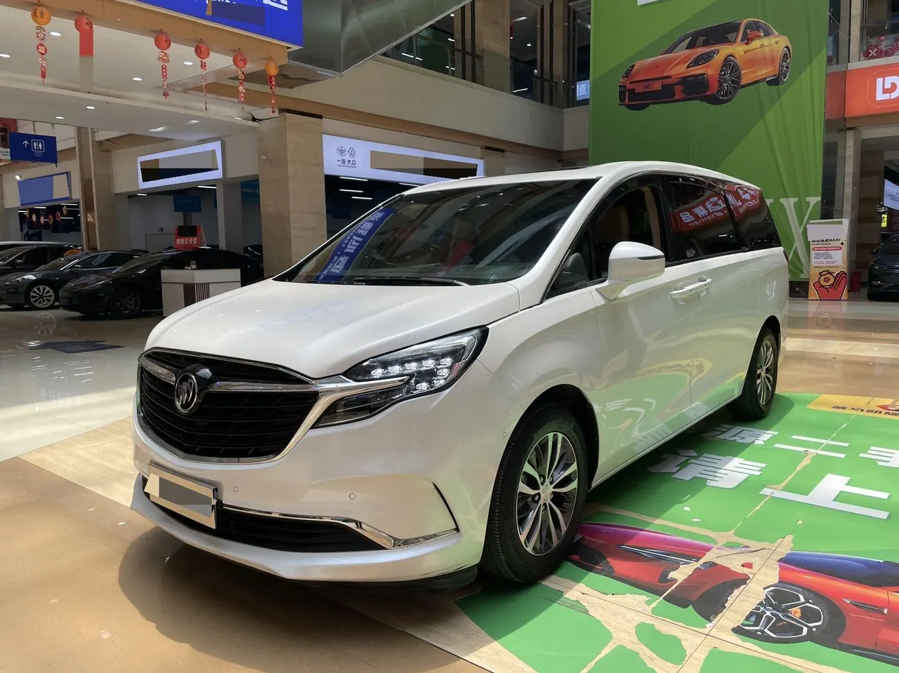Buick 2021 GL8 ES Lu Zun 2.0T 653T Exclusive Automatic Gear - View 1