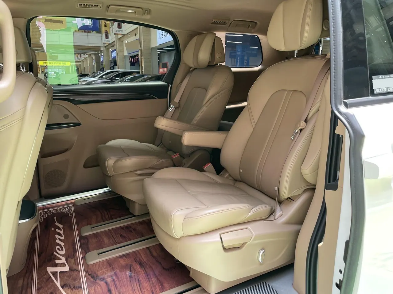 Buick 2021 GL8 ES Lu Zun 2.0T 653T Exclusive Automatic Gear 6