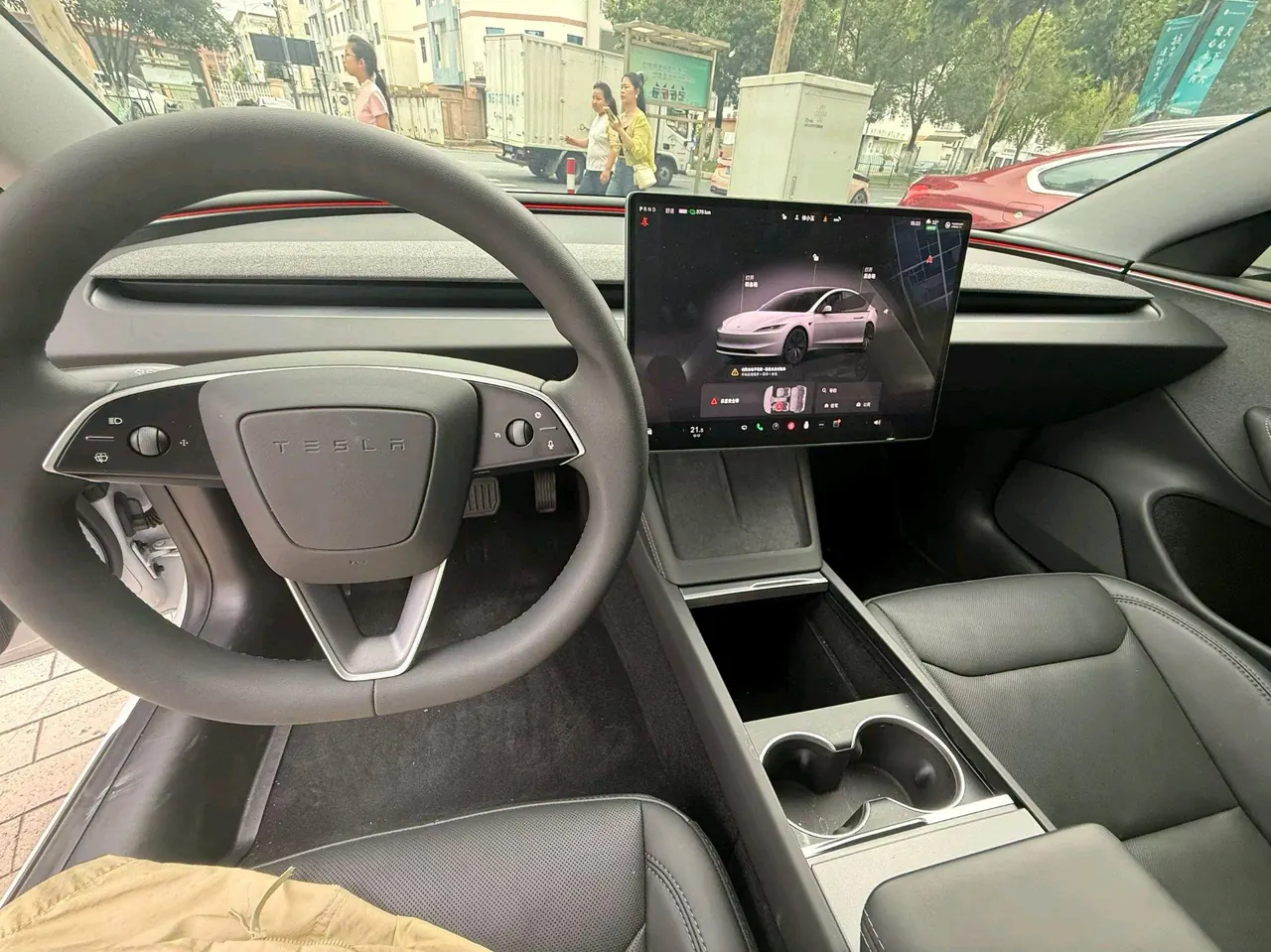 Tesla 2025 Model 3 Rear-Wheel-Drive Edition (facelift) Automatic Transmission 7