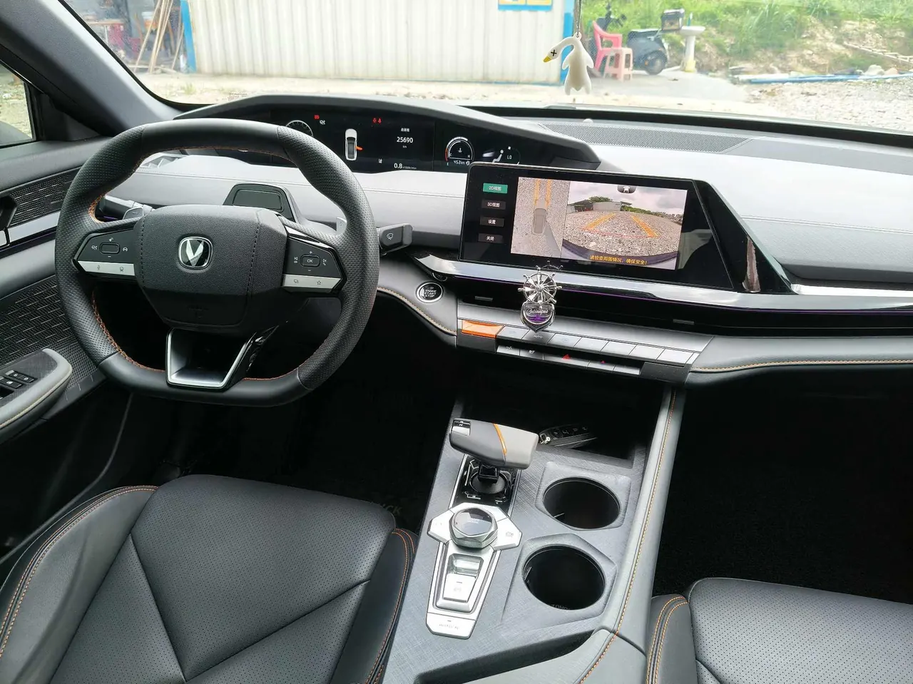 ChangAn 2022 UNI-V 1.5T honorable automatic gear 4