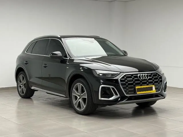 Audi 2022 Q5L 2.0TFSI 45TFSI luxury dynamic automatic transmission 3