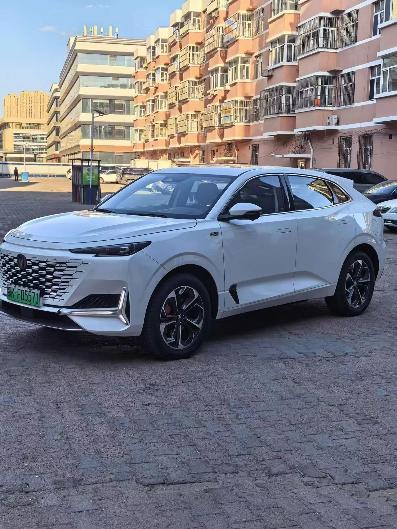 Open image lightbox: ChangAn 2024 UNI-K Smart Electric iDD 1.5T 135km Smart Auto