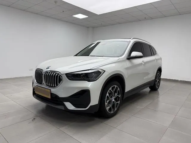 BMW 2022 X1 sDrive25Li 2.0T Leading Automatic Gear - View 1