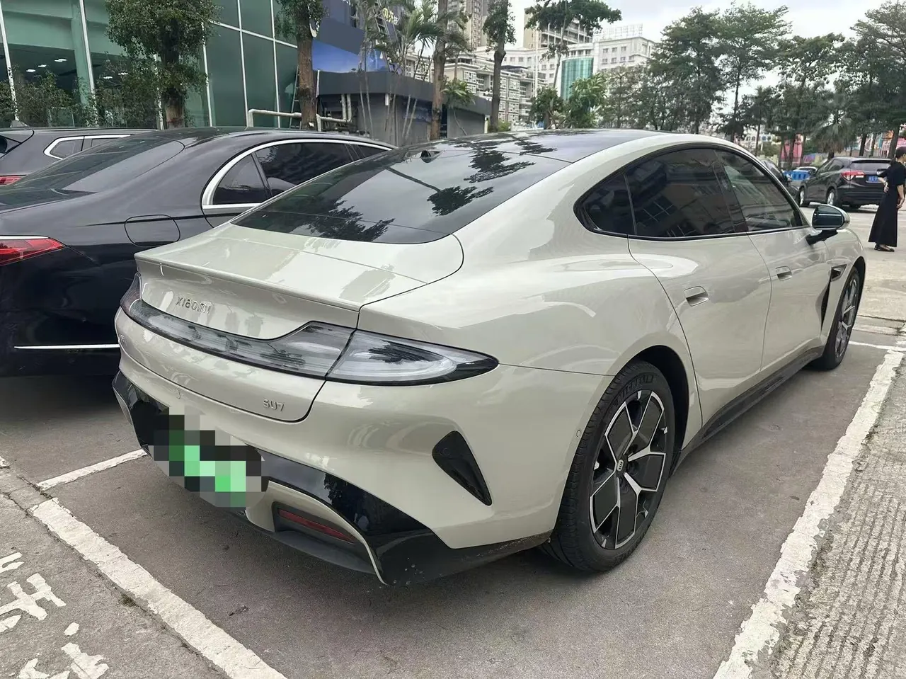 MI 2024 SU 7 830km Rear Drive Ultra Long Endurance High-end Smart Drive Pro Edition Automatic Gear 6