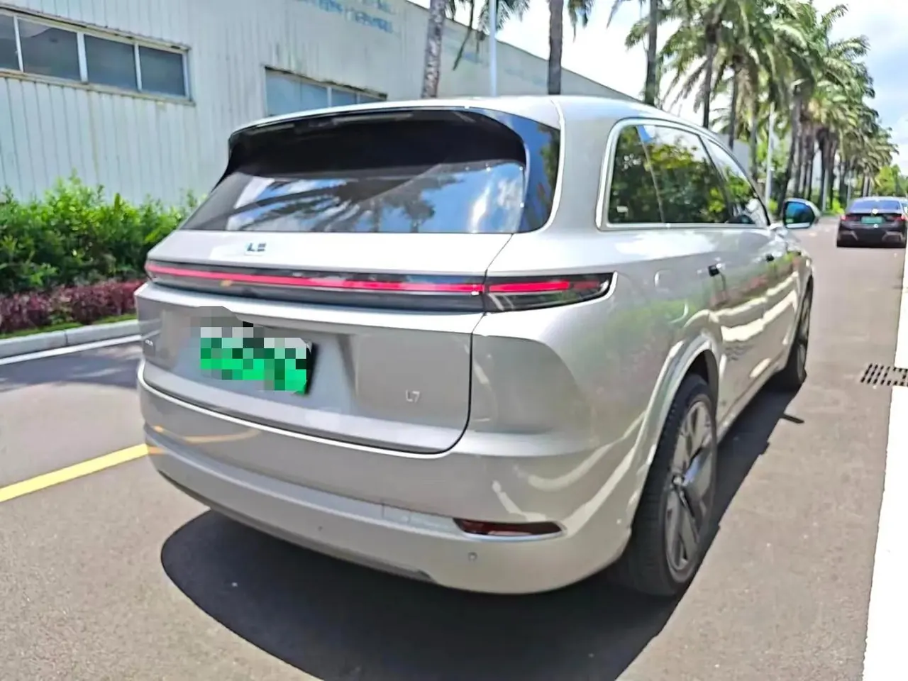 Li 2025 L7 Max Intelligent Rejuvenation New Edition Automatic Gear 2