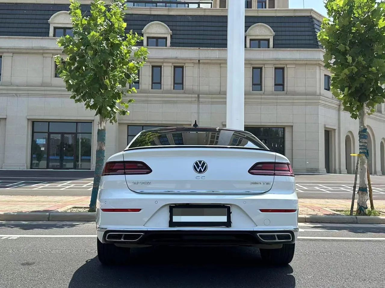 Volkswagen 2024 CC 2.0TSI 380TSI eye-catching automatic gear 8