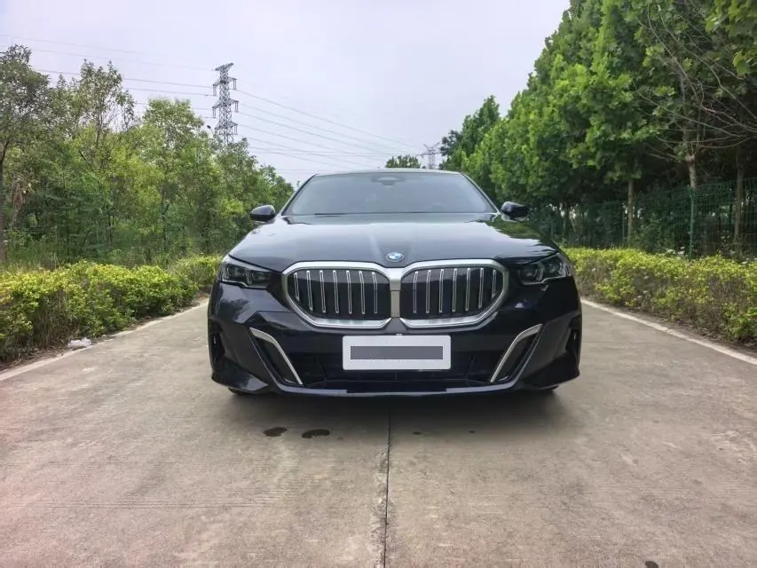 BMW 5 Series 2024 525Li 2.0T M Sports Suit Automatic Gear 2