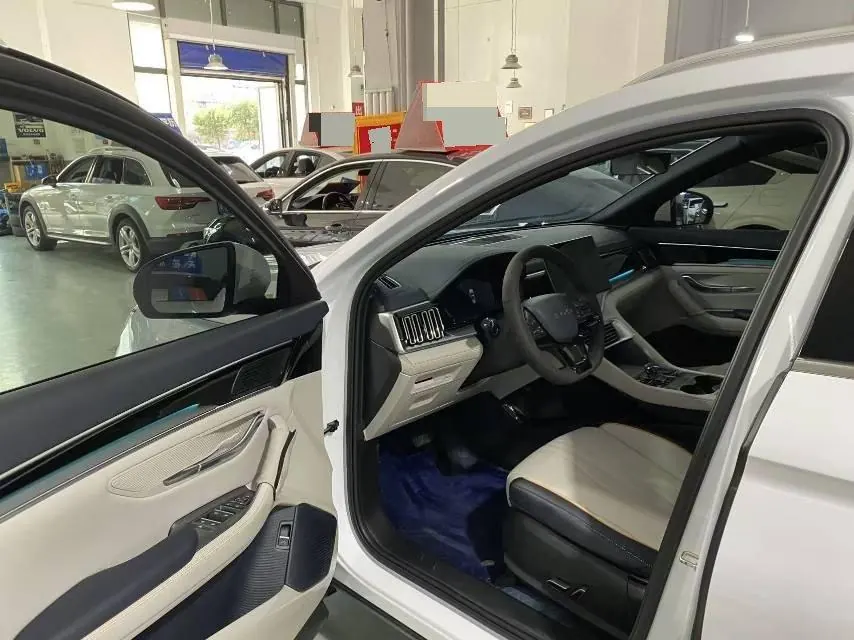 BYD Song PLUS New Energy 2024 Song PLUS DM-i 1.5 Stepless Glory Edition 110km Flagship Automatic Gear 4