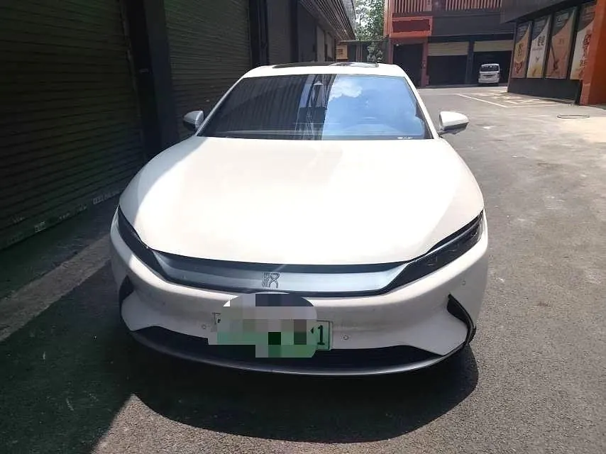BYD 2020 Han Super Long Endurance Deluxe Automatic Transmission 3