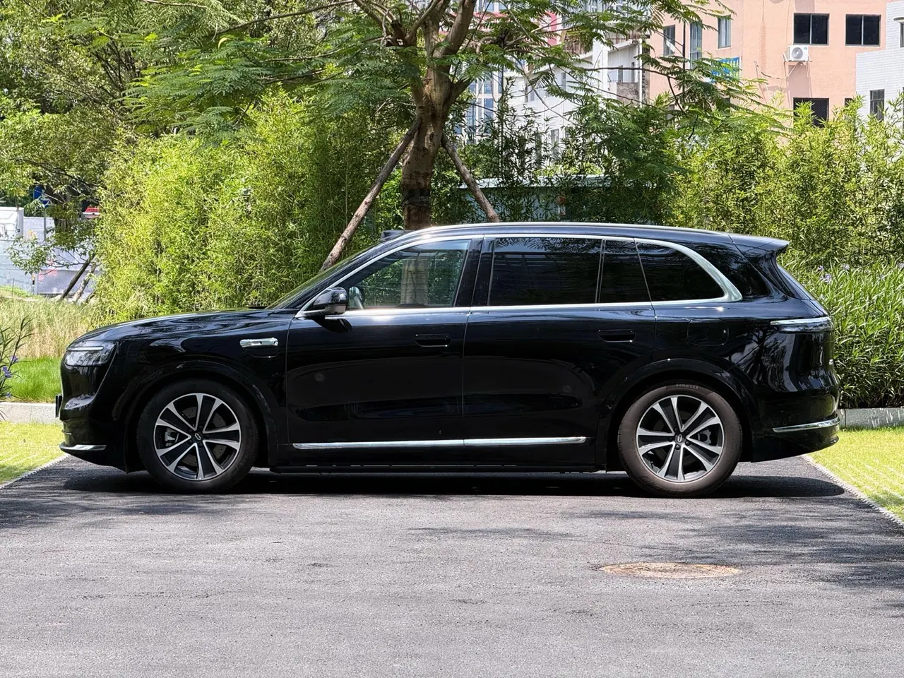 AITO 2026 AITO M7 extended range Max 4-wheel drive version 6 seats (192-line laser Radar) automatic gear 8