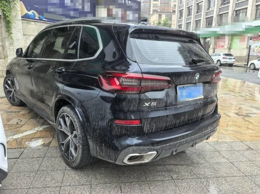 BMW 2022 X5 xDrive40Li 48V 3.0T M sports suit (modified) automatic gear 2