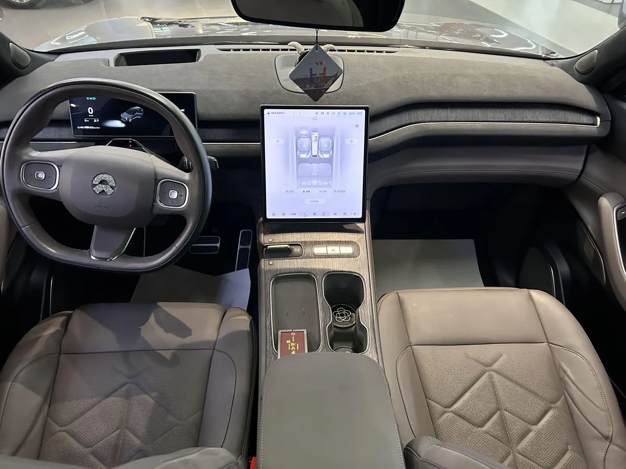 NIO 2022 ES 7 100kWh First Edition Automatic Gear 10