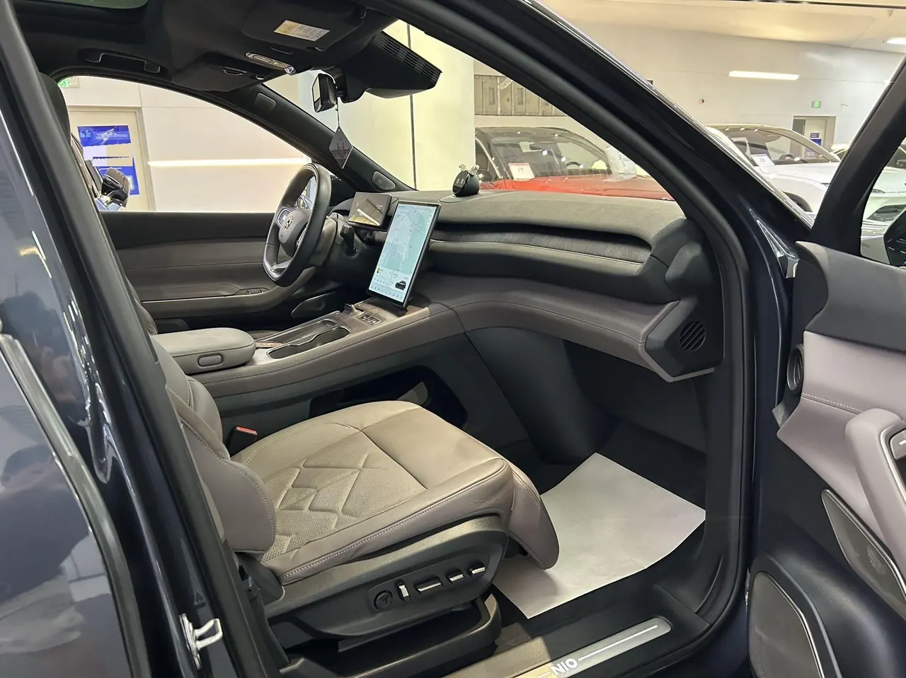 NIO 2022 ES 7 100kWh First Edition Automatic Gear 5