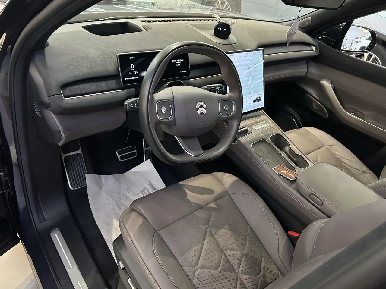 NIO 2022 ES 7 100kWh First Edition Automatic Gear 8