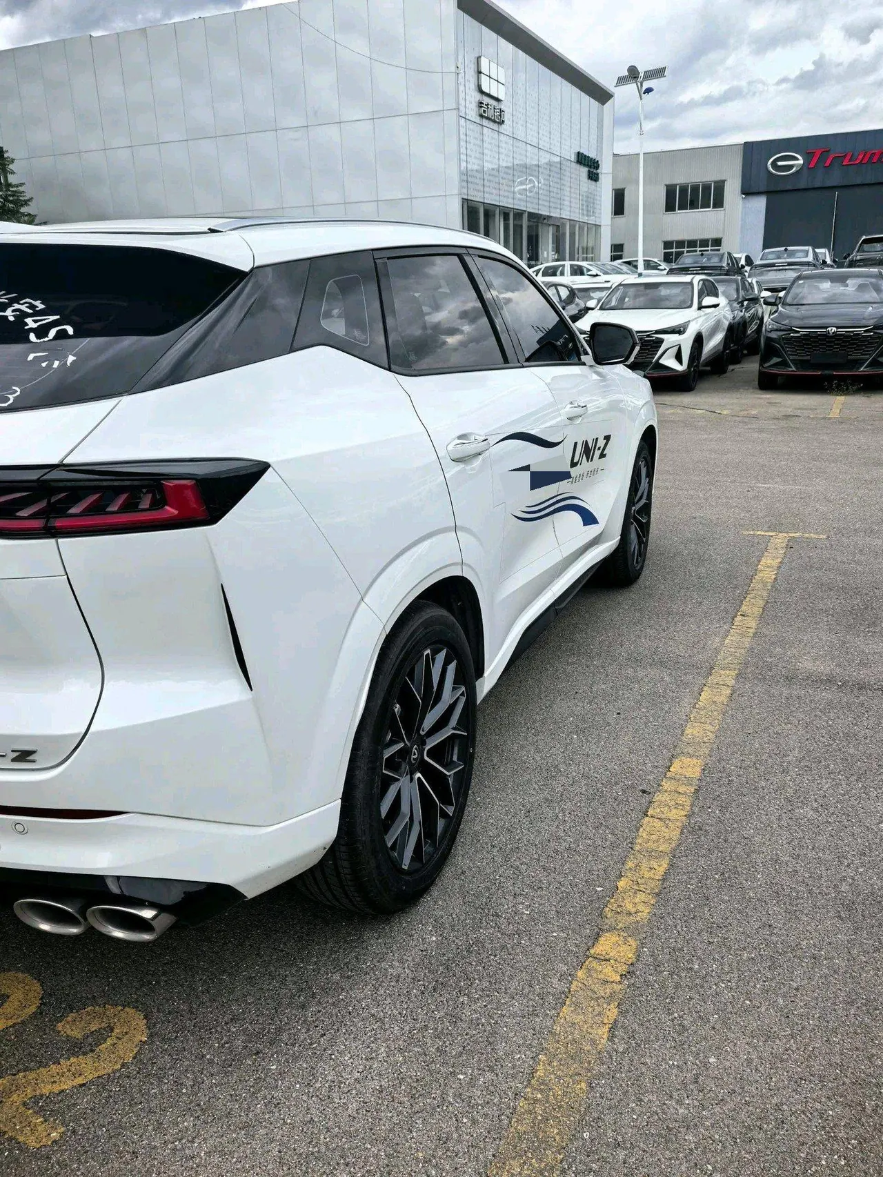 ChangAn 2025 UNI-Z 1.5T honorable automatic gear 5