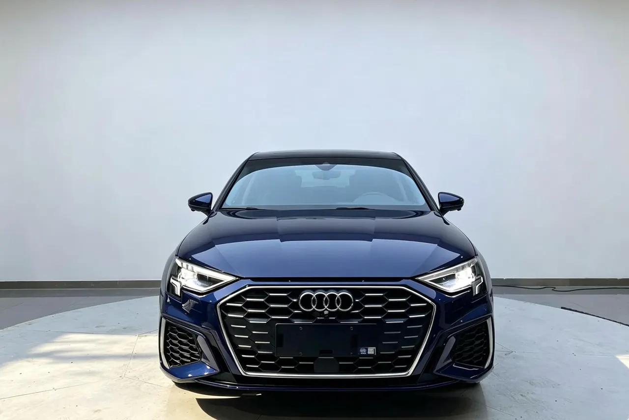 Audi 2022 A3L Limousine 1.4TFSI 35TFSI Fashion Sports Automatic 2