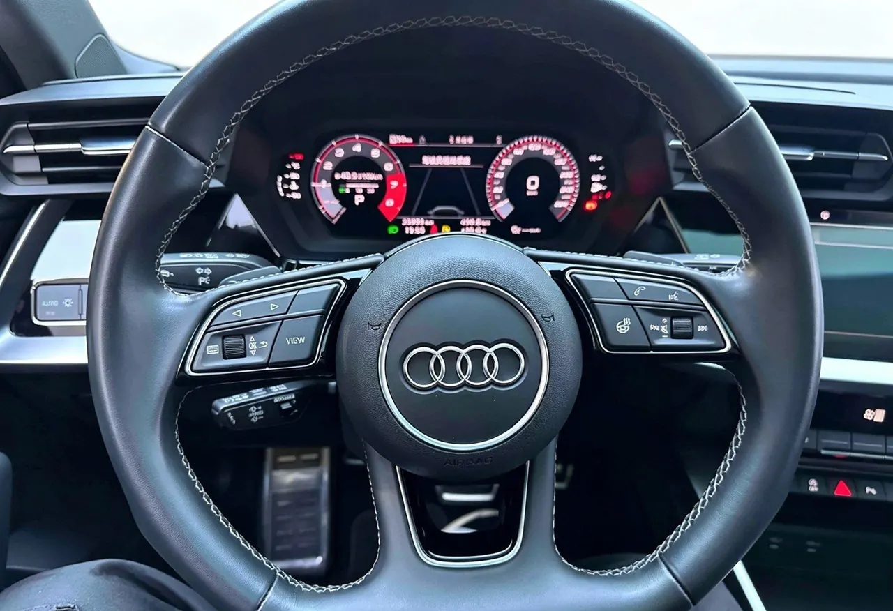 Audi 2022 A3L Limousine 1.4TFSI 35TFSI Fashion Sports Automatic 6