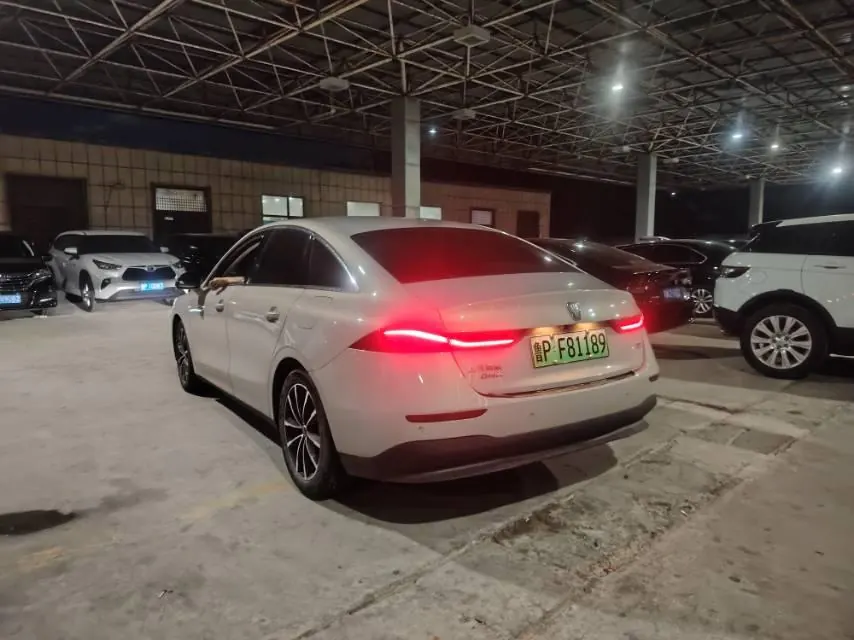 Roewe 2025 D7 DMH 1.5 World Championship Edition Automatic Gear 6