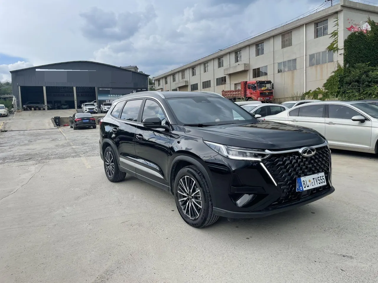 Chery 2025 Ruihu 8 PRO 1.6T 290T Two-Drive Deluxe Edition Automatic Gear 3
