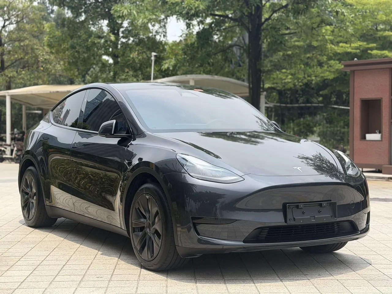Tesla 2024 Model Y rear-wheel drive version automatic transmission 3