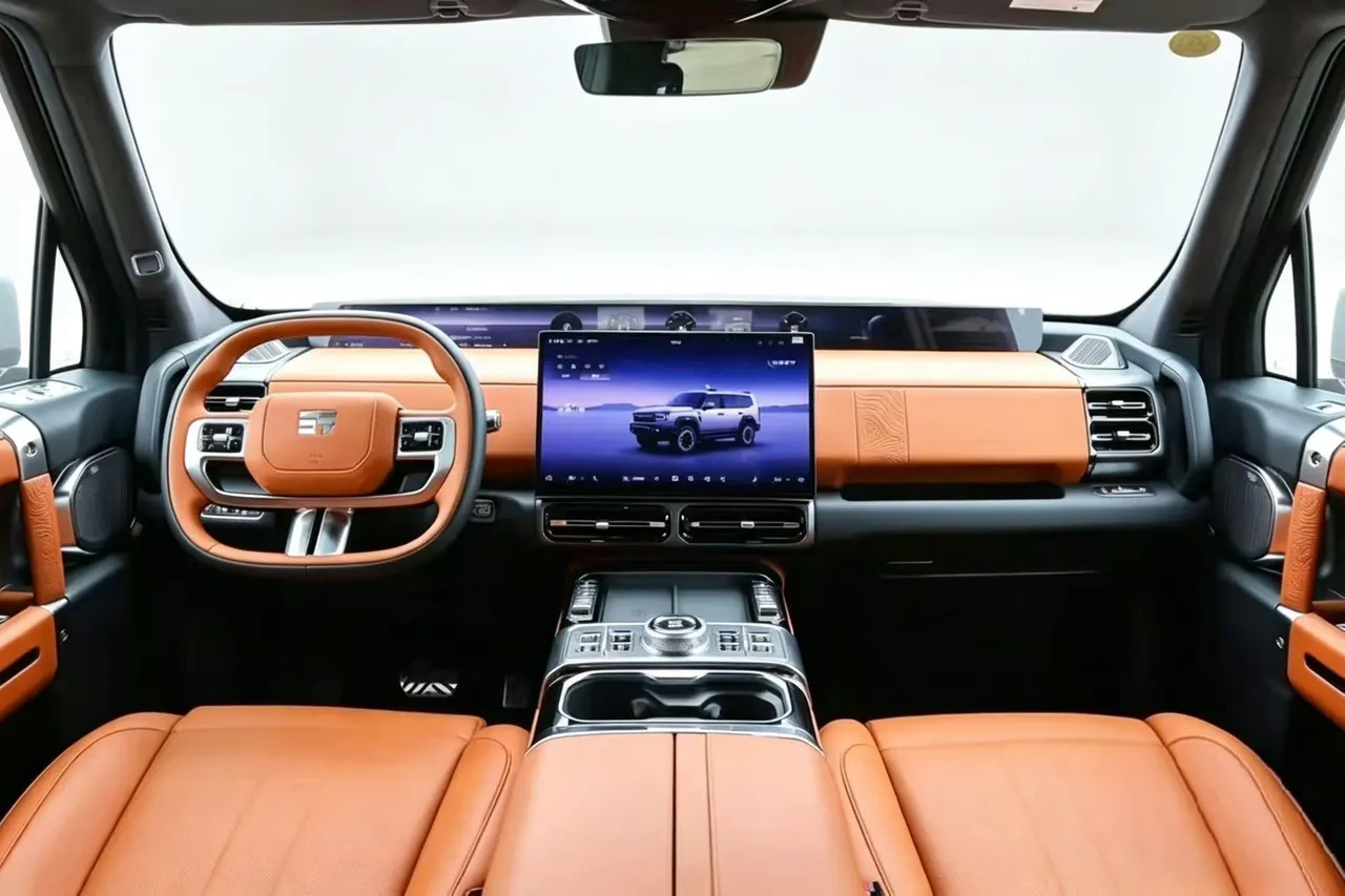 Jetour vertical and horizontal 2025 G700 CDM-O 2.0T enjoy the version of 6 automatic gear 3