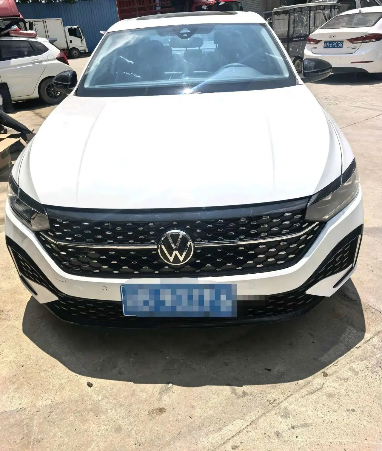Volkswagen 2024 Lavida 1.5TSI 300TSI Star Leading Edition Automatic Gear 2