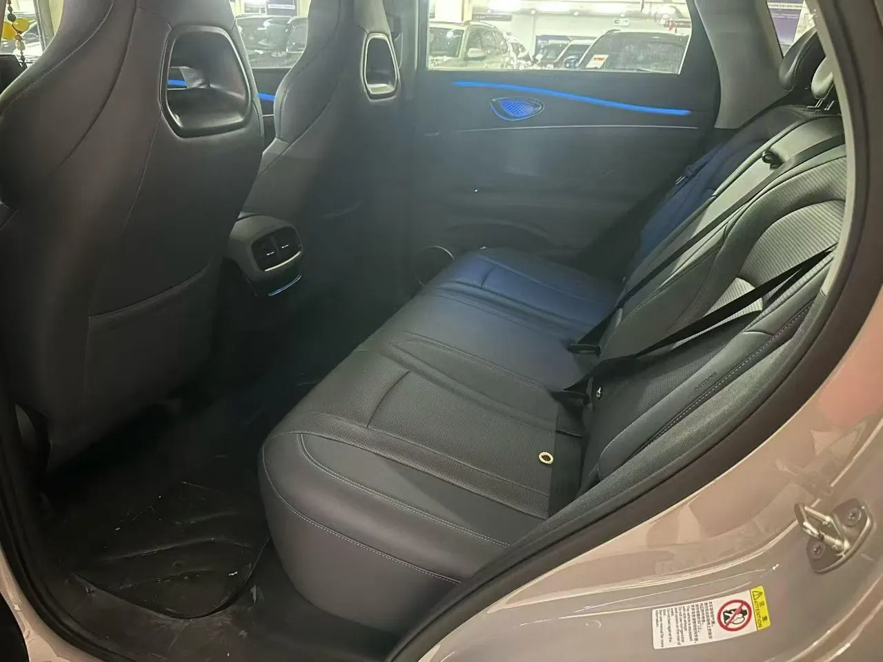 BYD 2025 Sea Lion 07 DM-i 1.5T Stepless 150 Pilot Edition Automatic Gear 5
