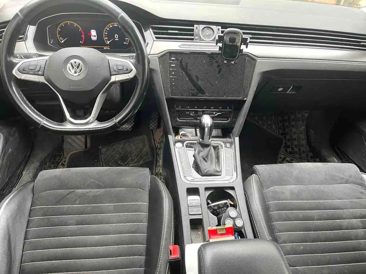 Volkswagen 2020 Magotan 2.0TSI 330TSI luxury automatic transmission 5