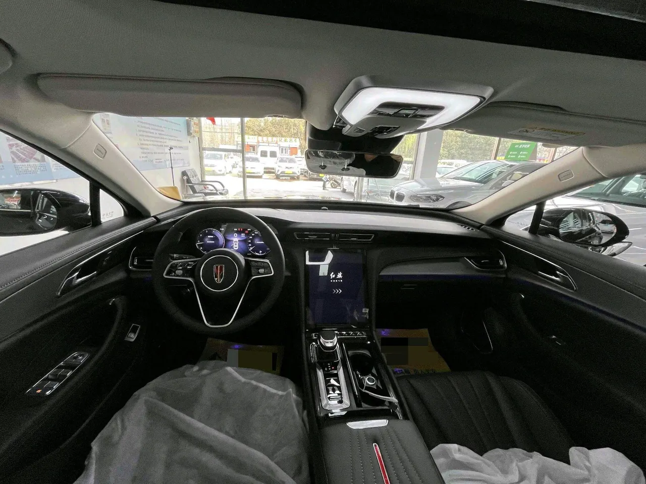 HongQi 2024 H5 2.0T Zhilian Qi Chang Edition Automatic Gear 3