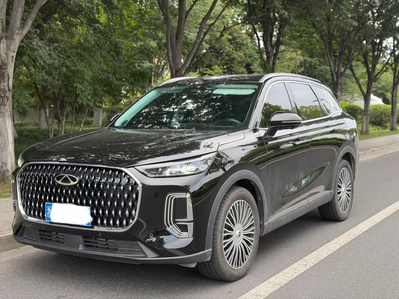 Открыть галерею: Chery 2024 Ruihu 8 L 2.0T Two-Drive Standard Edition 5-seat Automatic Gear