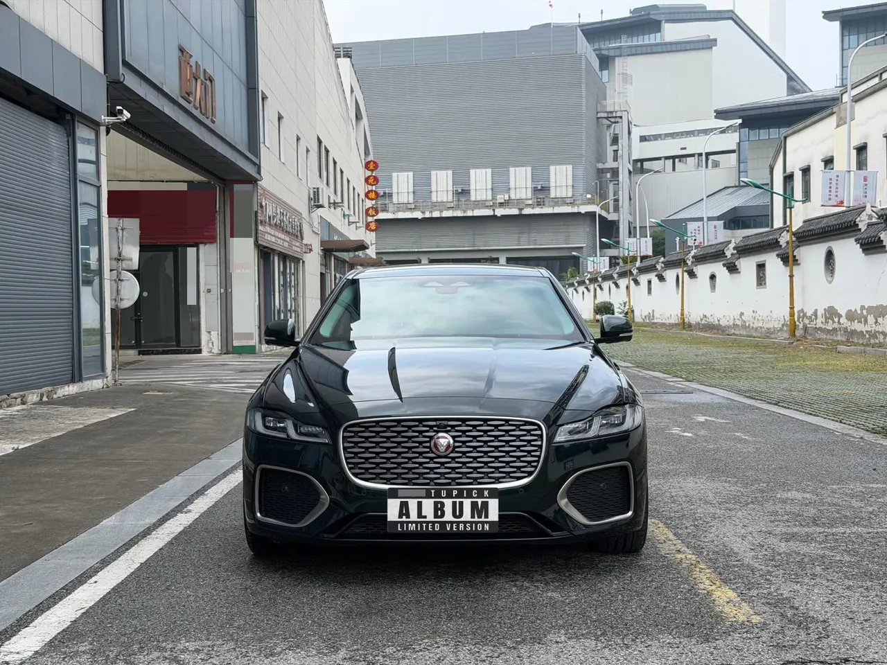 Jaguar 2024 XFL 2.0T P 12500.00g Drive Enjoy Deluxe Edition Automatic Gear 2