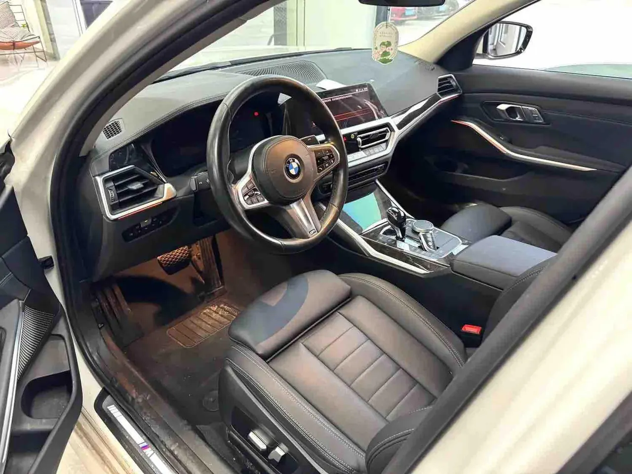 BMW 3 Series 2020 325Li 2.0T M Sports Suit Automatic Gear 2