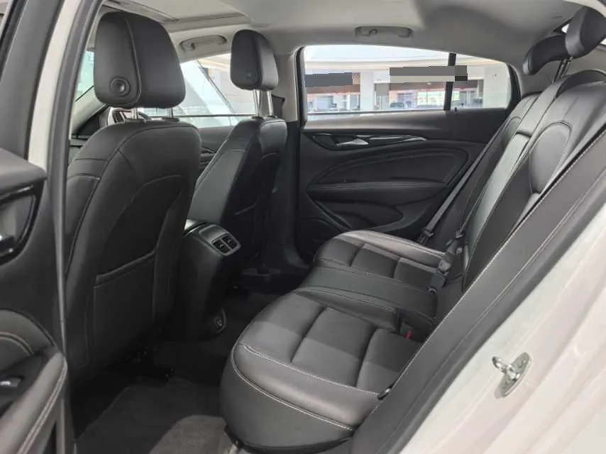Buick 2024 Regal 1.5T 25T Super Edition Automatic Gear 4