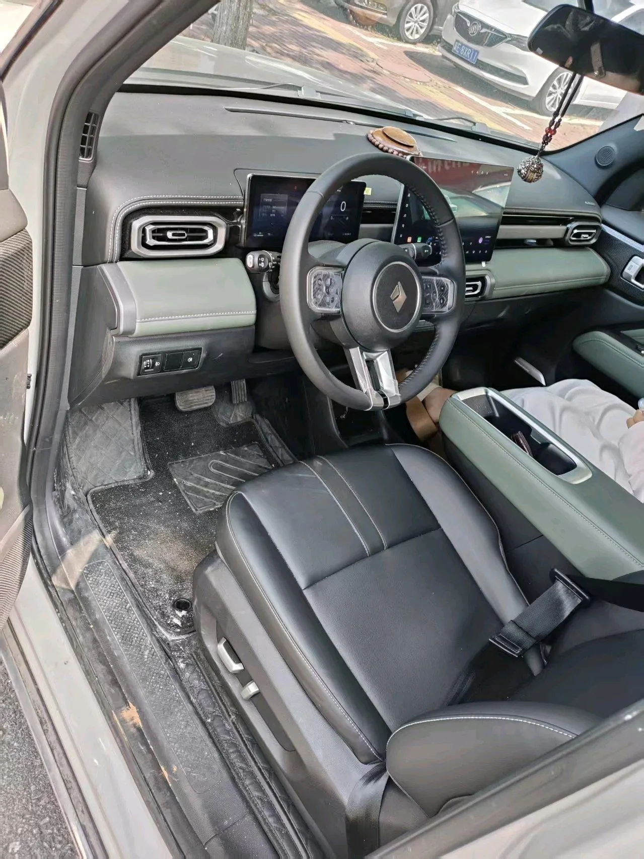 BaoJun 2026 Yueyou Plus 301km Flagship Automatic Gear 5