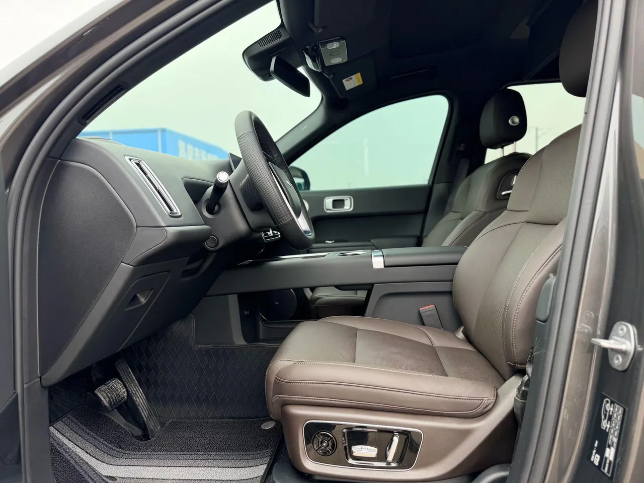 Li 2022 L9 1.5T Max Edition Automatic Gear 4