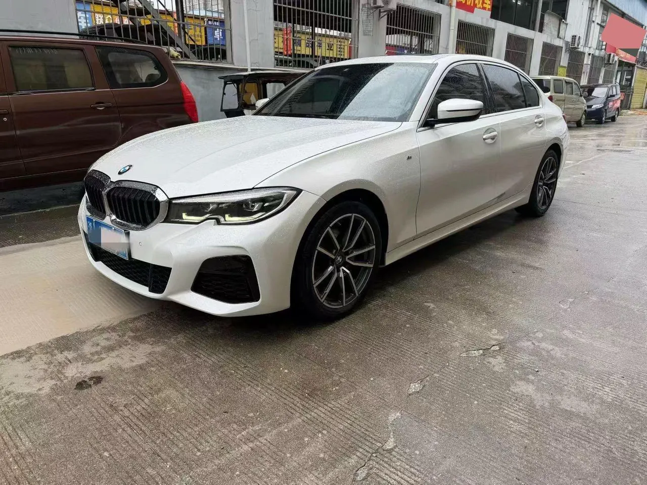 BMW 3 Series 2023 320Li 2.0T M Sports Suit Automatic Gear - View 1