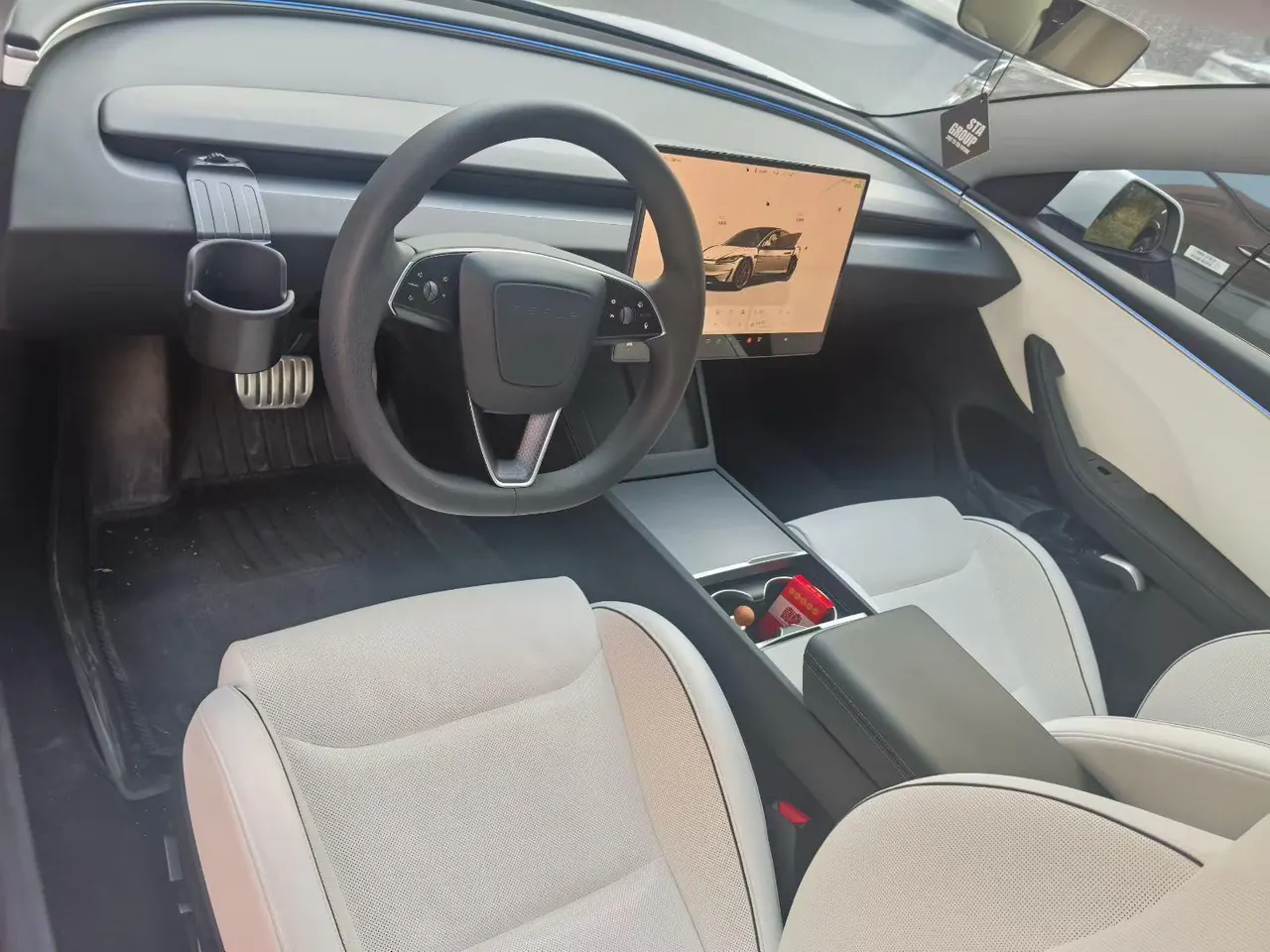 Tesla 2024 Model 3 high-performance all-wheel drive version automatic transmission 2