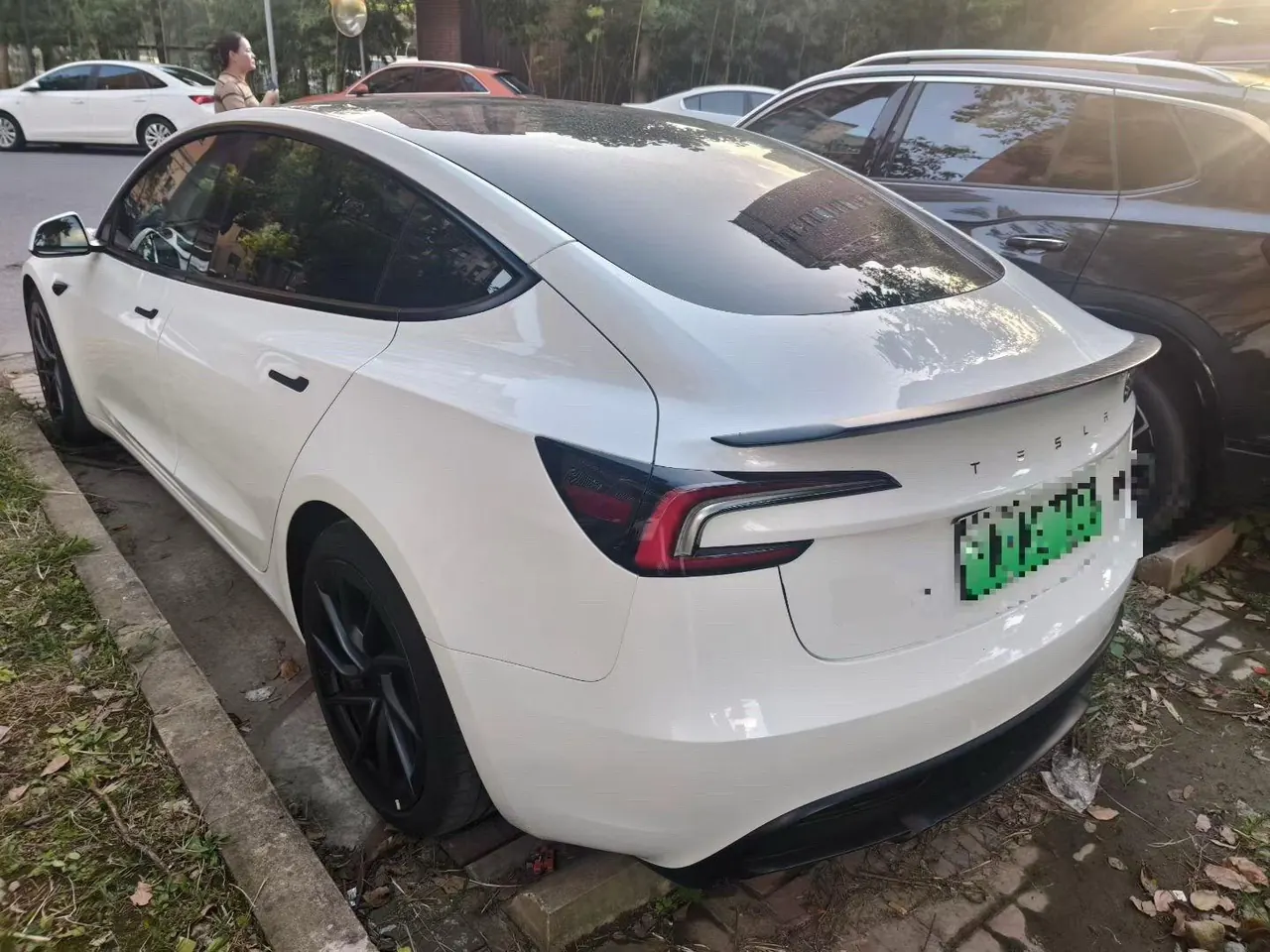 Tesla 2024 Model 3 high-performance all-wheel drive version automatic transmission 4