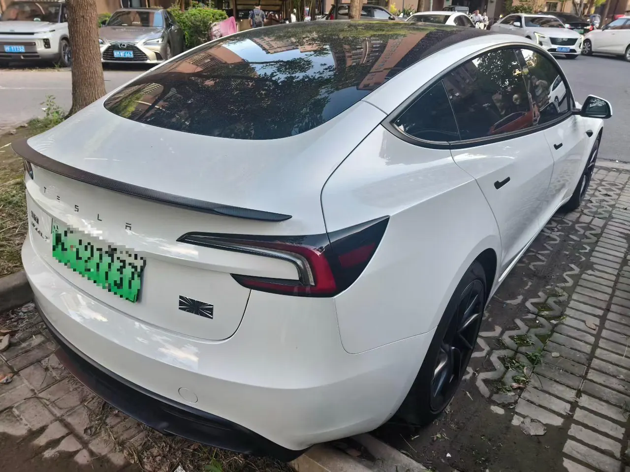 Tesla 2024 Model 3 high-performance all-wheel drive version automatic transmission 5