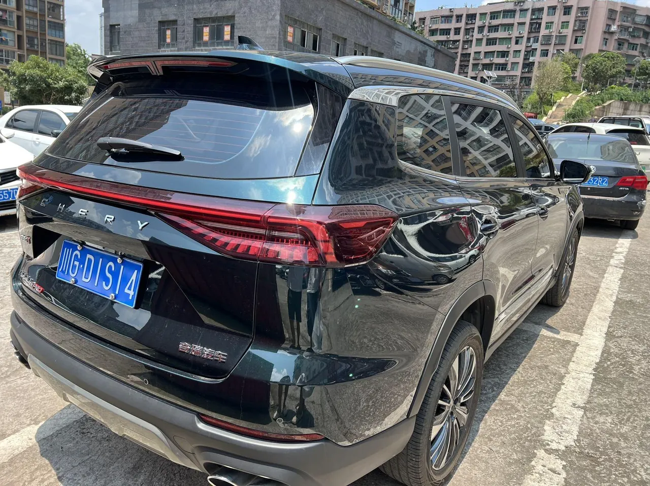 Chery 2024 Ruihu 8 PRO 2.0T 390T Champion Edition Two-wheel Drive Pride Edition 7-seat Automatic Gear 8