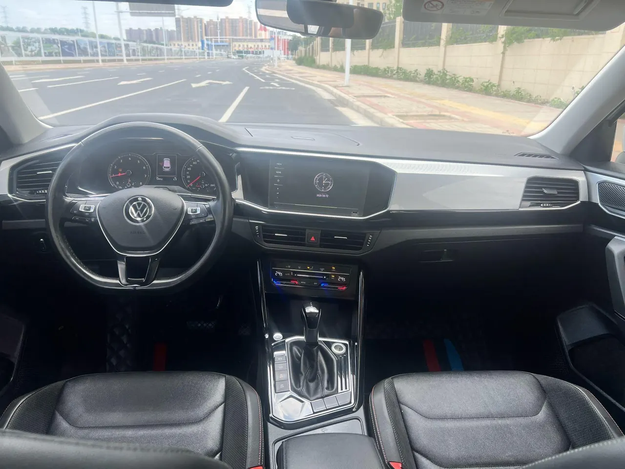 Volkswagen 2020 Tanyue 2.0TSI 330TSI Two-Drive Deluxe Smart Joint Edition Automatic Gear 6