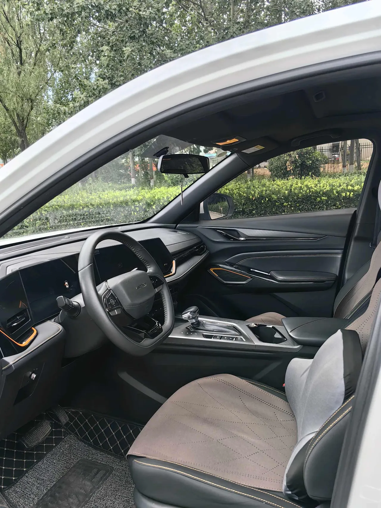 Oshan 2023 X5 PLUS 1.5T Excellence (Modified) Automatic Gear 7