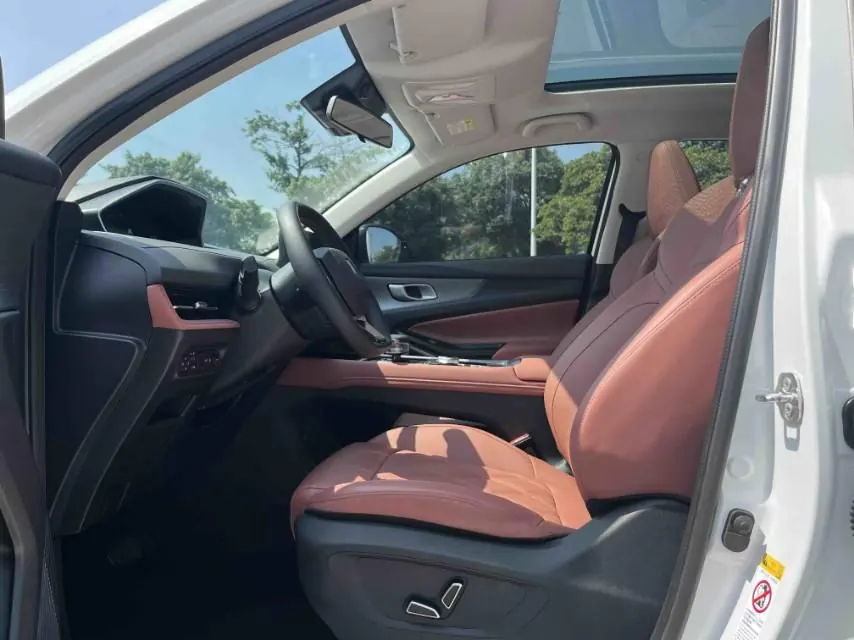 ChangAn 2024 CS55 PLUS 1.5T Honorable Automatic Gear 6