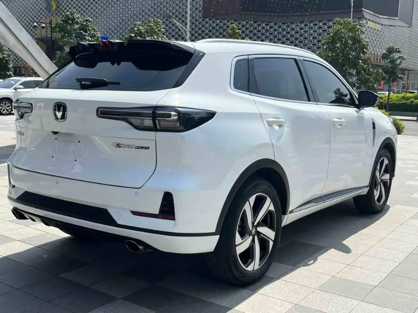 ChangAn 2024 CS55 PLUS 1.5T Honorable Automatic Gear 9