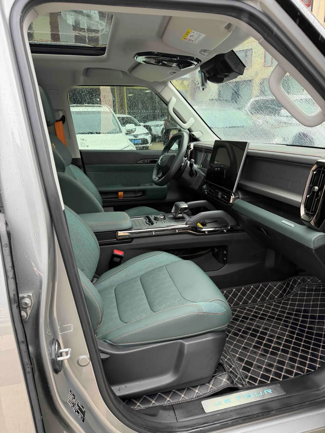 Jetour 2026 Traveler 2.0TD XWD Crossing Automatic 8