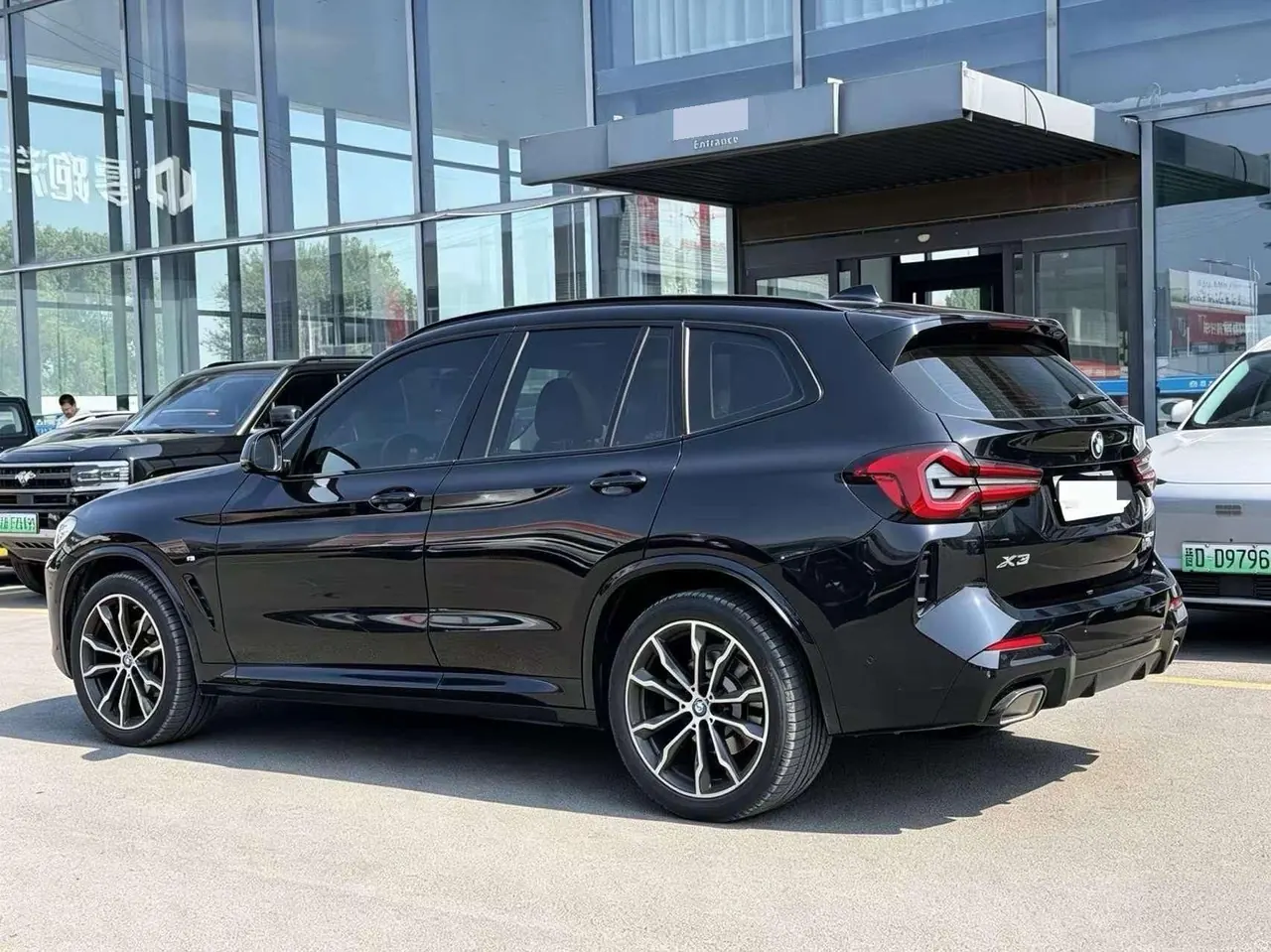 BMW 2023 X3 xDrive30i 2.0T Leading M Obsidian Night Suit Automatic Gear 5