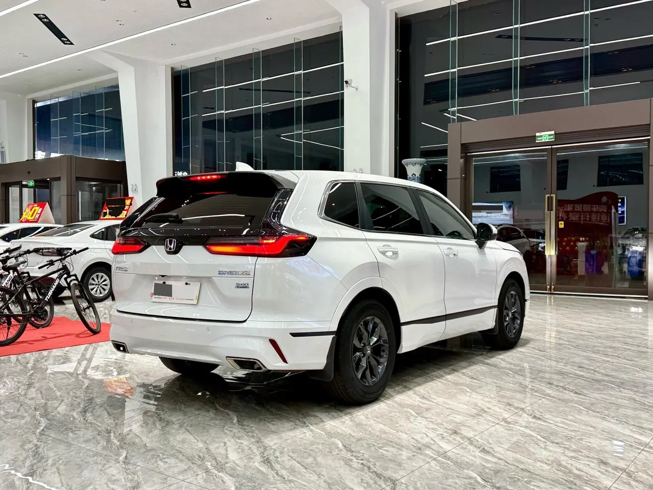 Honda 2023 Hao Ying 1.5T Stepless 240TURBO Two-Drive Deluxe Edition 5-seat Automatic Gear 4
