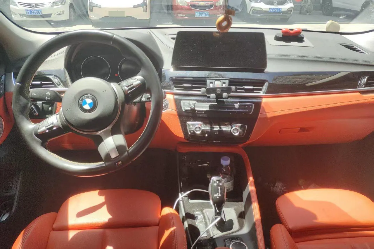 BMW 2023 X2 sDrive25i 2.0T M Sport Package Automatic 6