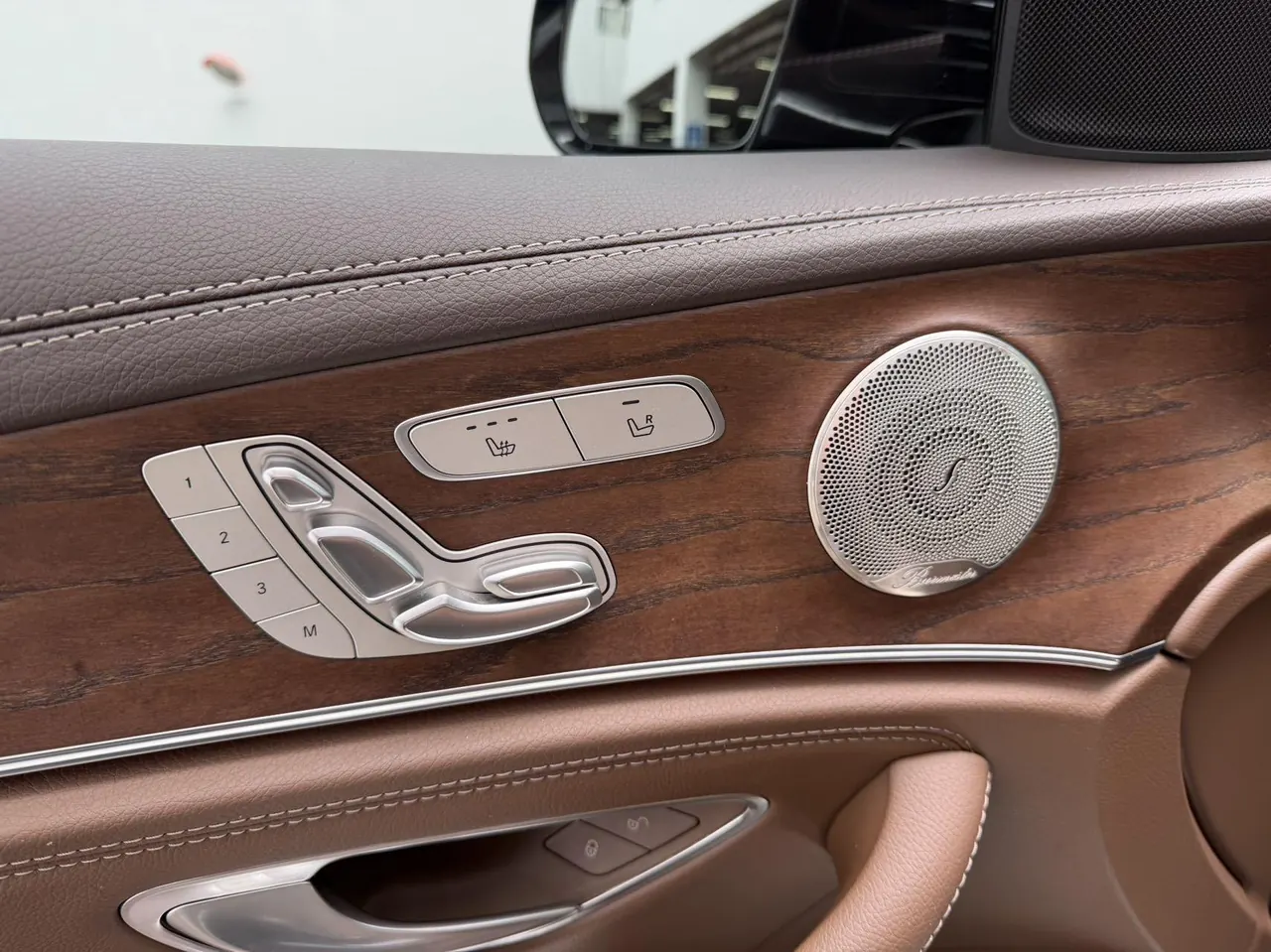 Mercedes Benz E Class 2023 E 300 L 2.0T Luxury Automatic Gear 6