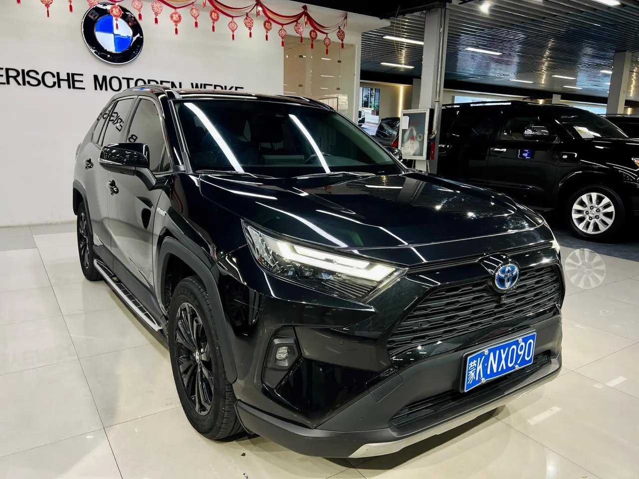 Toyota 2023 RAV4 Rongfang Double Engine 2.5 Stepless Four-wheel Drive Elite Plus Automatic Gear 3